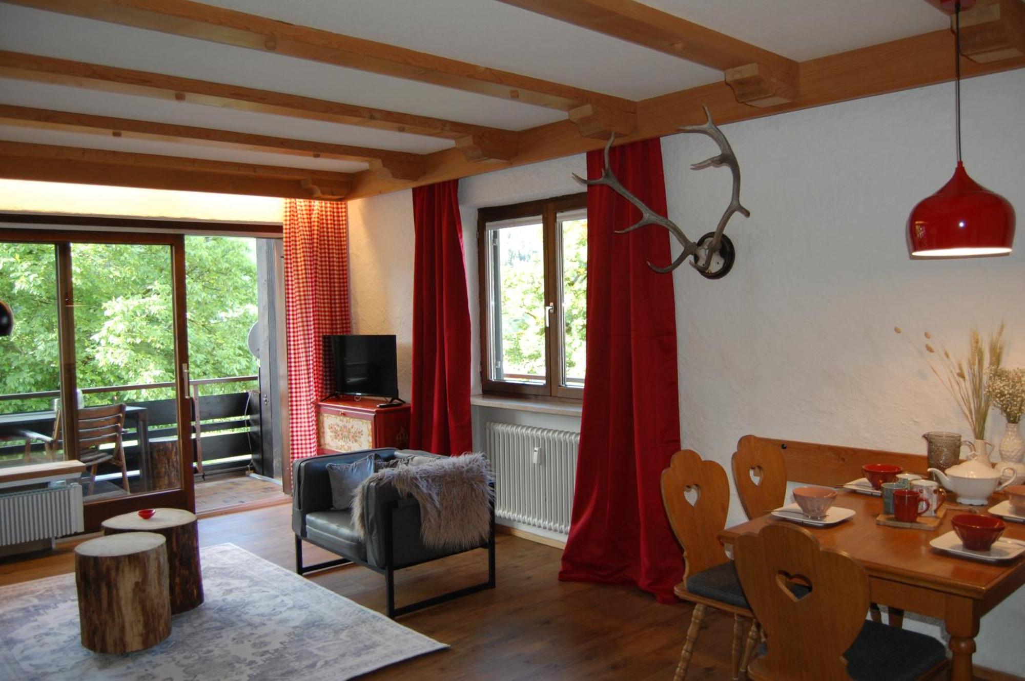 Ferienwohnung Mit Balkon I Bergblick I Parkplatz Apartment One باد هينديلانغ المظهر الخارجي الصورة