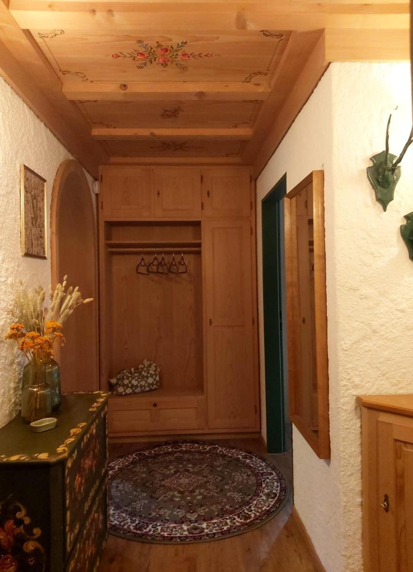 Ferienwohnung Mit Balkon I Bergblick I Parkplatz Apartment One باد هينديلانغ المظهر الخارجي الصورة